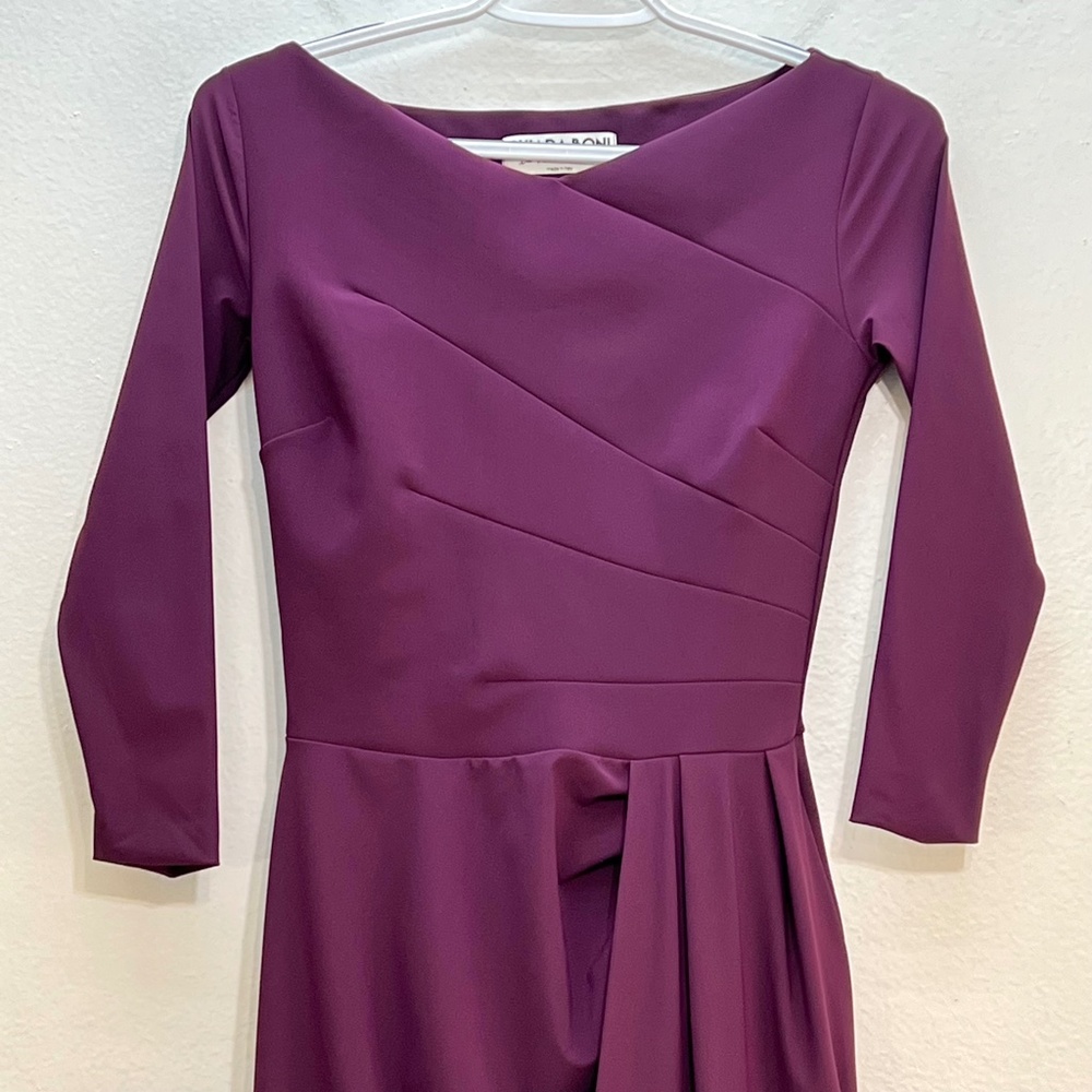 NEW Chiara Boni La Petite Robe Litonya Uni Bracelet Sleeve Gown Burgundy Size 2 - Picture 4 of 12